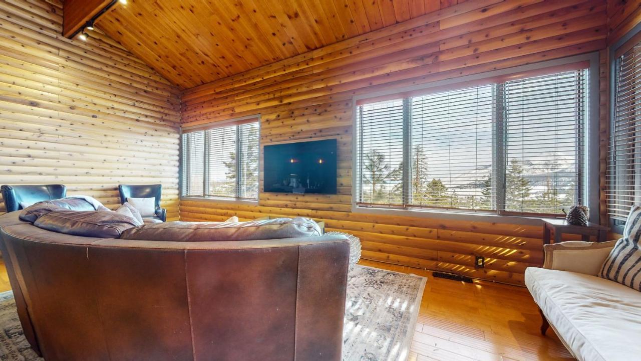 Bridges Townhome #11 Townhouse * Mammoth Lakes